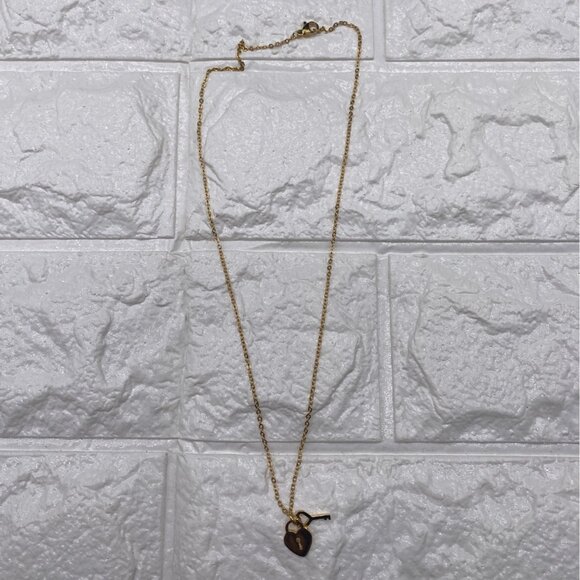 Mini Heart & Lock Chain Necklace Gold Tone Titanium Steel Adjustable - Picture 9 of 10